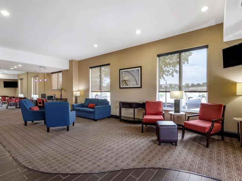 Comfort Suites West Dallas - Cockrell Hill Buitenkant foto