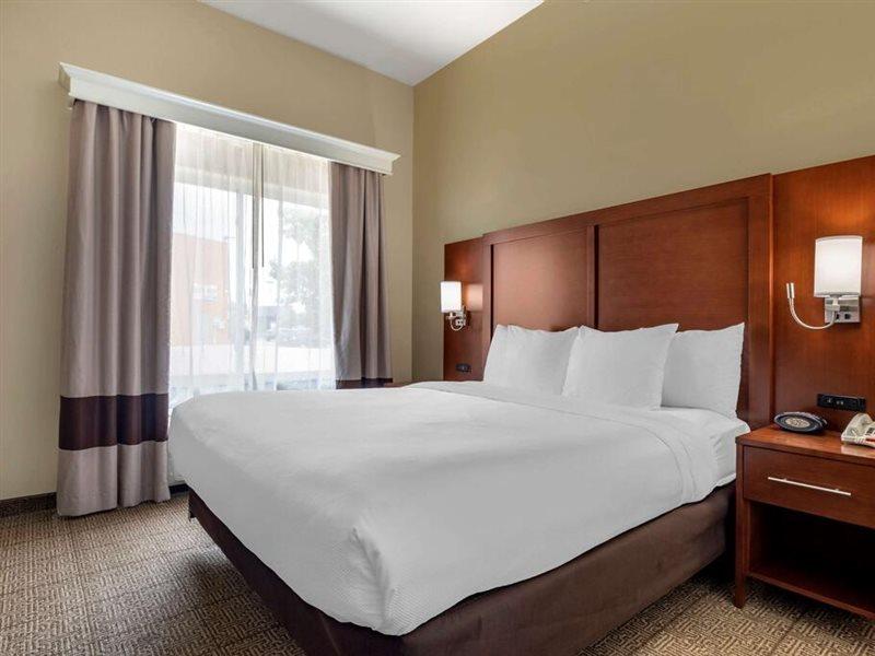 Comfort Suites West Dallas - Cockrell Hill Buitenkant foto
