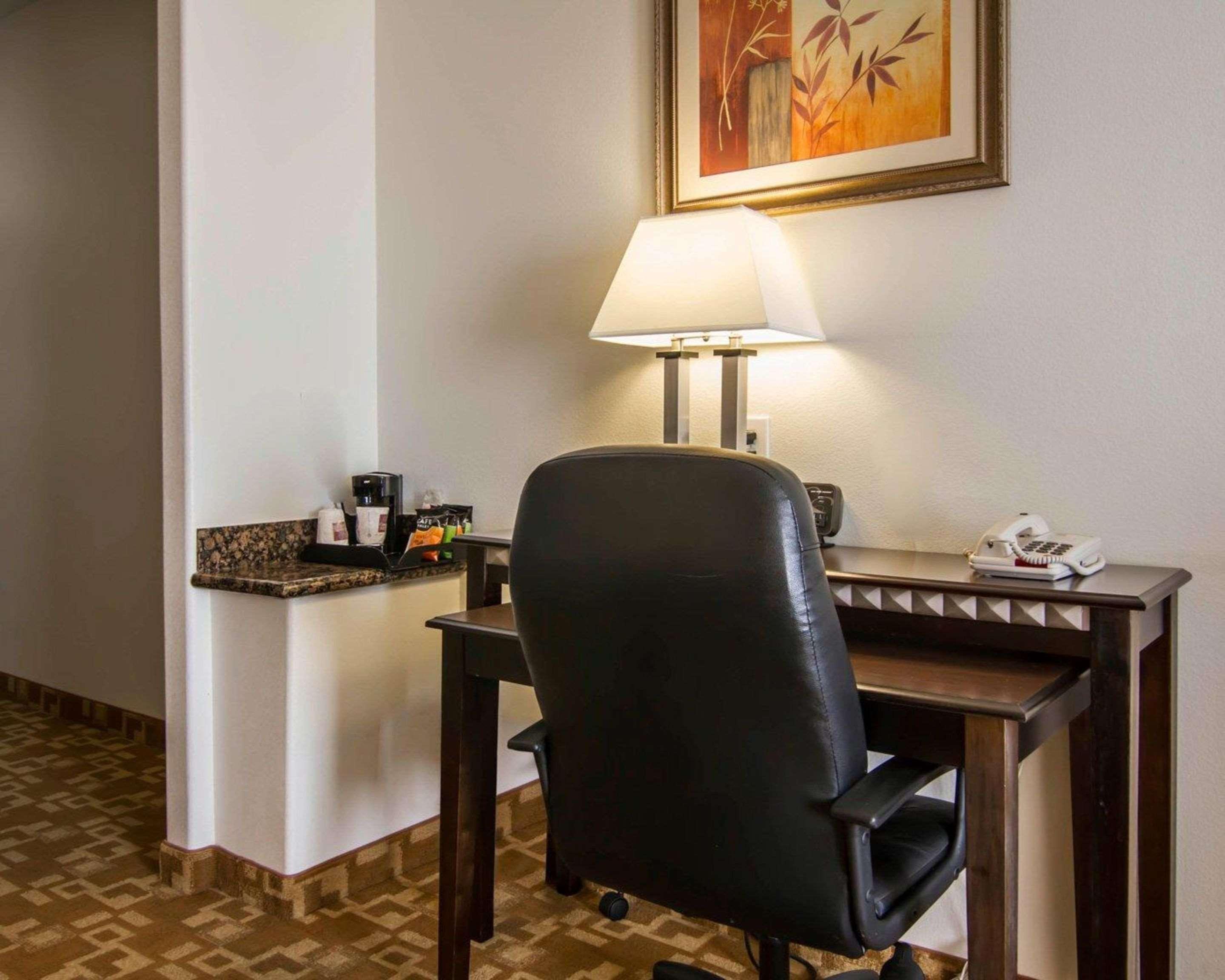 Comfort Suites West Dallas - Cockrell Hill Buitenkant foto