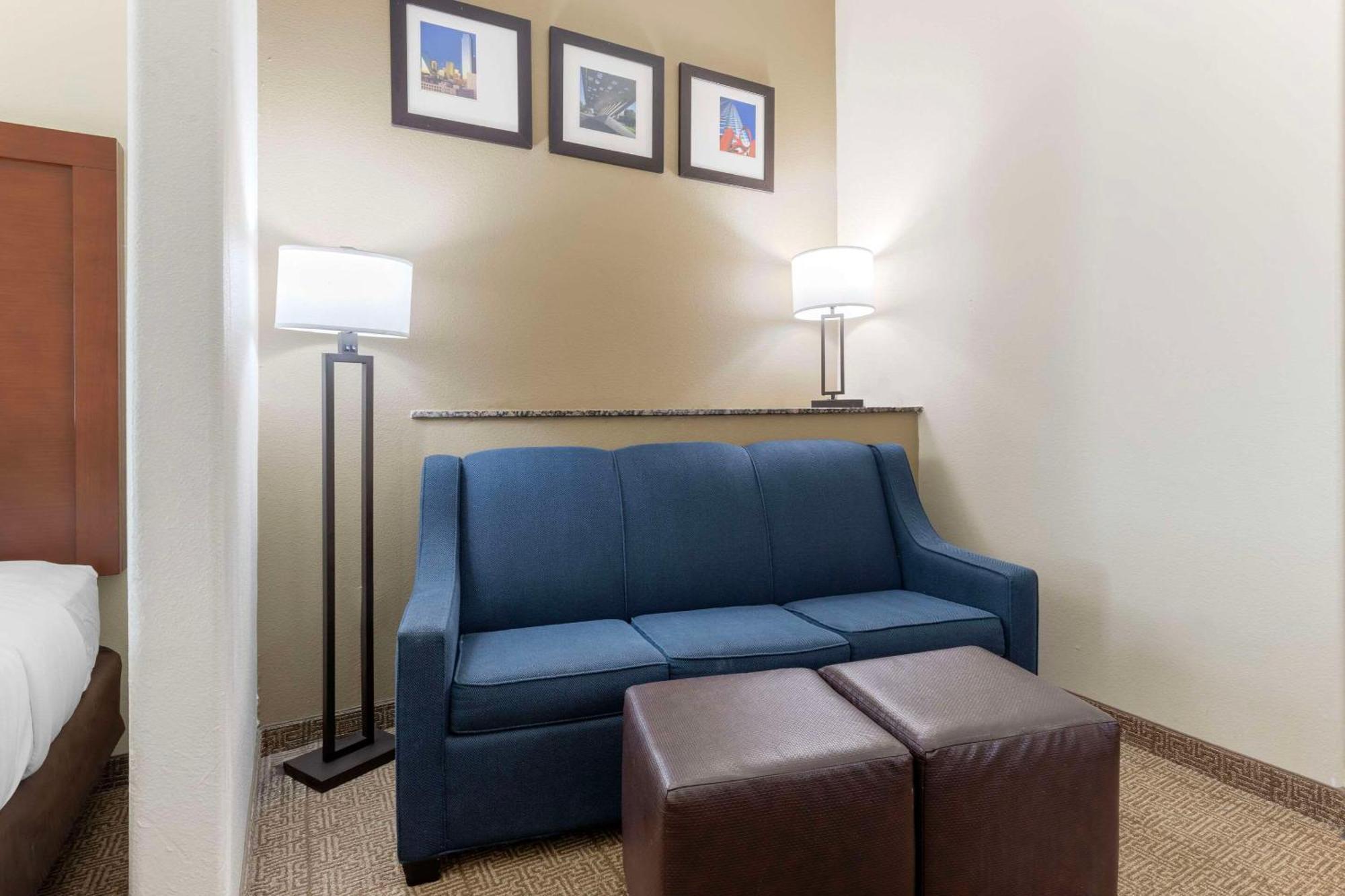 Comfort Suites West Dallas - Cockrell Hill Buitenkant foto